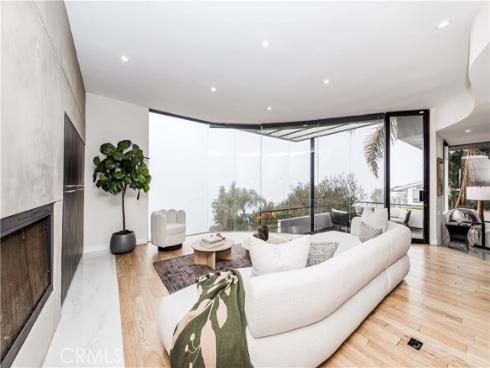 1195 La Mirada Street, Laguna Beach, CA