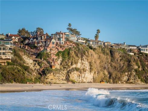 6 Barranca Way, Laguna Beach, CA