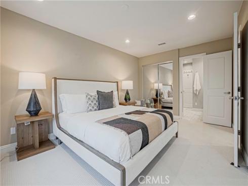 25 La Costa Court, Laguna Beach, CA