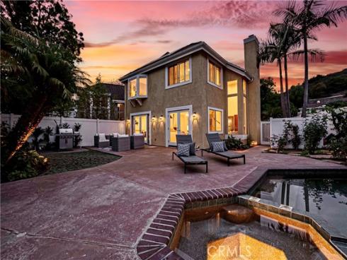 25 La Costa Court, Laguna Beach, CA