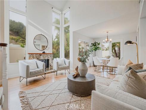 25 La Costa Court, Laguna Beach, CA