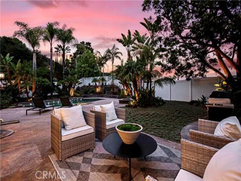 25 La Costa Court, Laguna Beach, CA