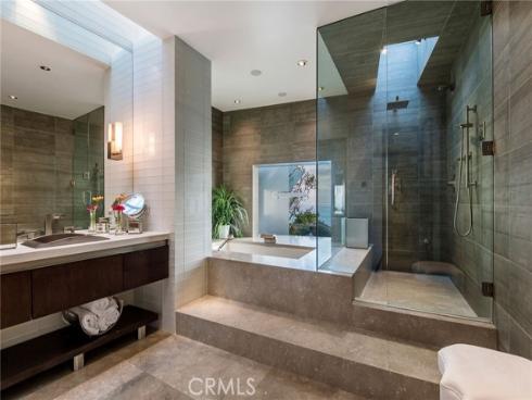 2665  Victoria   Drive, Laguna Beach, CA