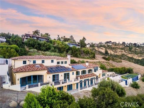 2095 Temple Hills Drive, Laguna Beach, CA