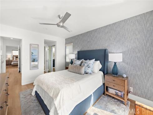 240 Moss 4 Street, Laguna Beach, CA