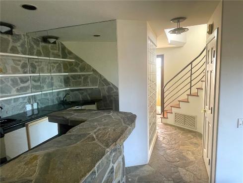 989 Miramar Street, Laguna Beach, CA