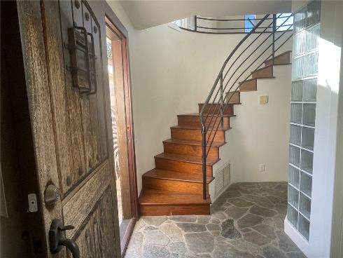 989 Miramar Street, Laguna Beach, CA