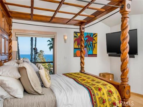 426 Nyes Place, Laguna Beach, CA