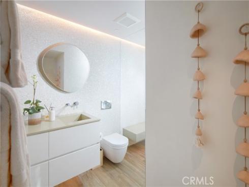 14 Lagunita Drive, Laguna Beach, CA