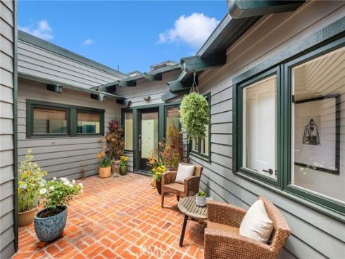 2335 Hillview Drive , Laguna Beach, CA