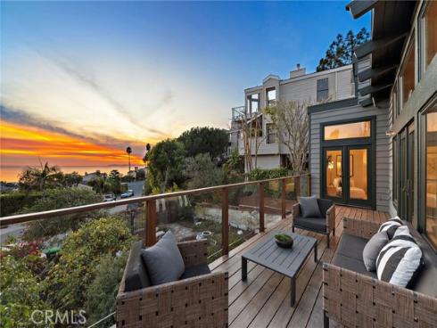 2335 Hillview Drive , Laguna Beach, CA