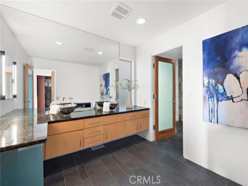 420 Alta Vista Way, Laguna Beach, CA