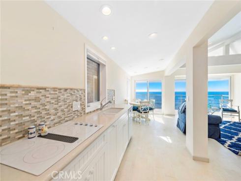 1051  Gaviota   Drive, Laguna Beach, CA