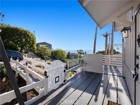 31955 10th Avenue, Laguna Beach, CA