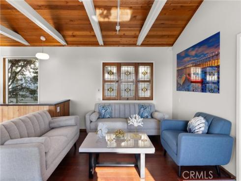 31955 10th Avenue, Laguna Beach, CA