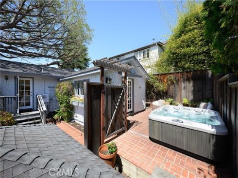 2130 Glenneyre Street, Laguna Beach, CA