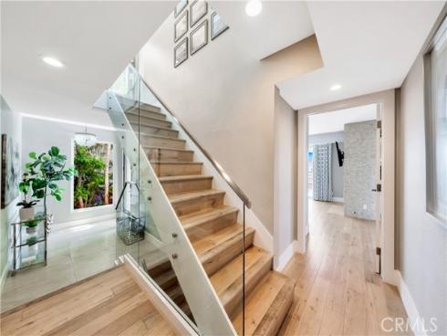 920 Quivera Street, Laguna Beach, CA