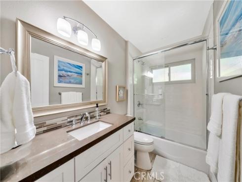 920 Quivera Street, Laguna Beach, CA