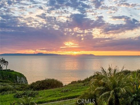 125 Irvine Cove Court, Laguna Beach, CA