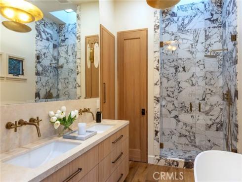 31831 Sunset Avenue, Laguna Beach, CA