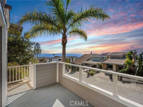 1020 La Mirada Street, Laguna Beach, CA