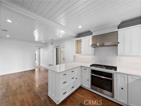 1020 La Mirada Street, Laguna Beach, CA