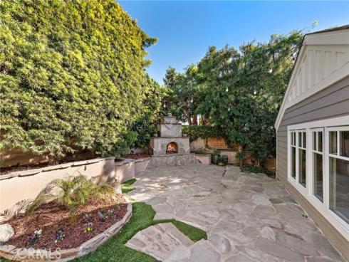 1020 La Mirada Street, Laguna Beach, CA