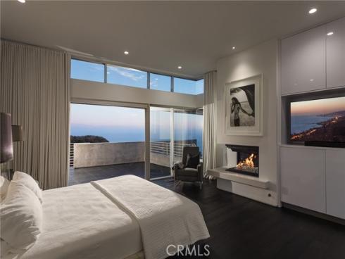 704 Nyes Place, Laguna Beach, CA