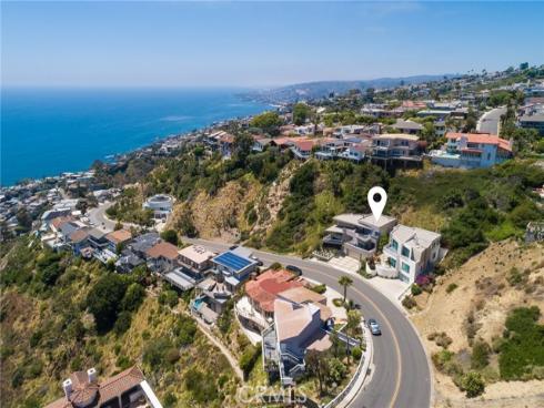 704 Nyes Place, Laguna Beach, CA