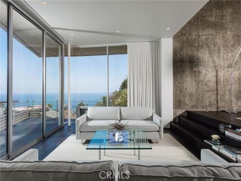 704 Nyes Place, Laguna Beach, CA