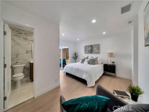 1596 Del Mar Avenue, Laguna Beach, CA