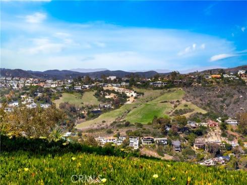 1596 Del Mar Avenue, Laguna Beach, CA