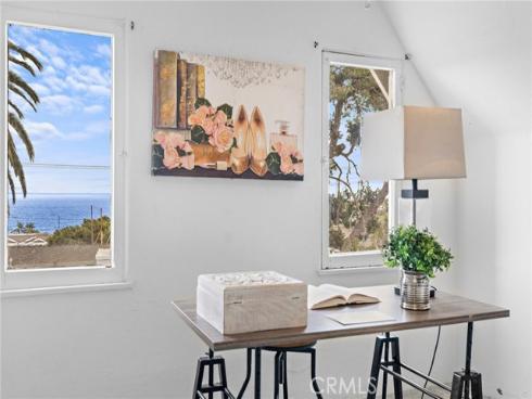 251 Viejo Street, Laguna Beach, CA