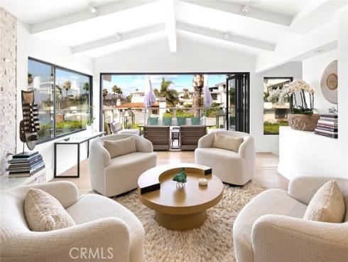 32  Emerald Bay  , Laguna Beach, CA