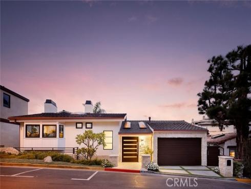 32  Emerald Bay  , Laguna Beach, CA