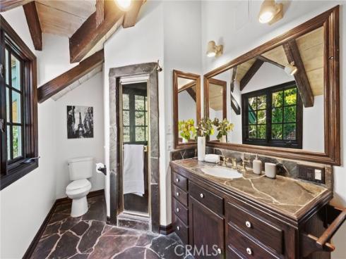 31971 So Coast Hwy , Laguna Beach, CA