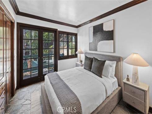 31971 So Coast Hwy , Laguna Beach, CA