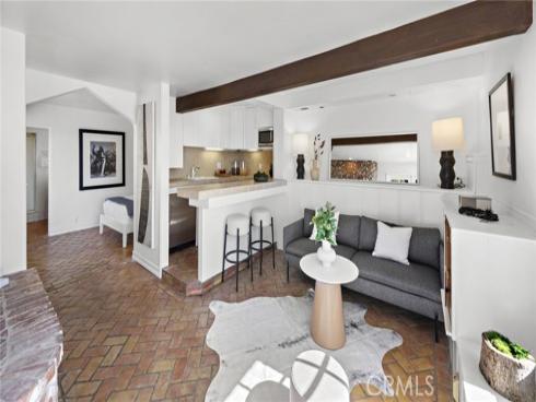 31971 So Coast Hwy , Laguna Beach, CA