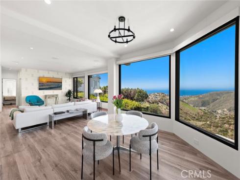 2590 Park Avenue, Laguna Beach, CA