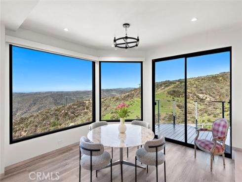 2590 Park Avenue, Laguna Beach, CA