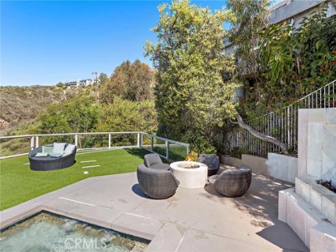 2590 Park Avenue, Laguna Beach, CA