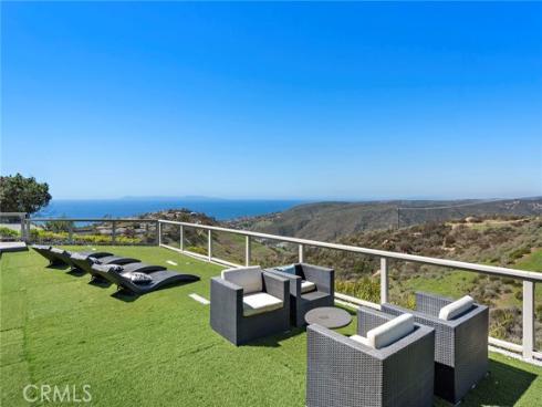 2590 Park Avenue, Laguna Beach, CA