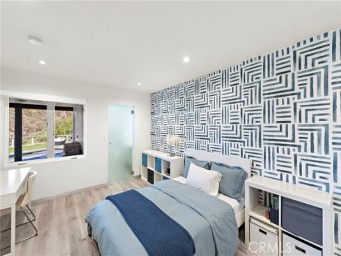 2590 Park Avenue, Laguna Beach, CA