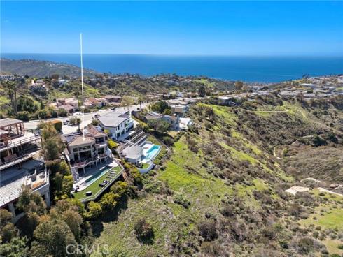 2590 Park Avenue, Laguna Beach, CA