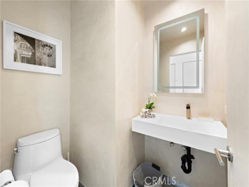 2590 Park Avenue, Laguna Beach, CA