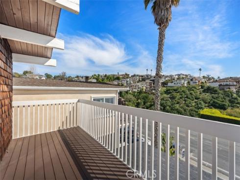 1744 Del Mar Avenue, Laguna Beach, CA