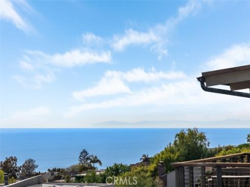 1744 Del Mar Avenue, Laguna Beach, CA