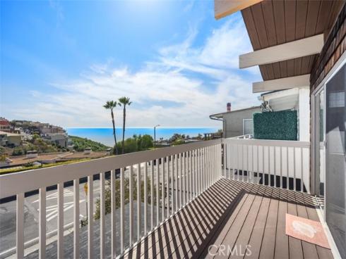 1744 Del Mar Avenue, Laguna Beach, CA
