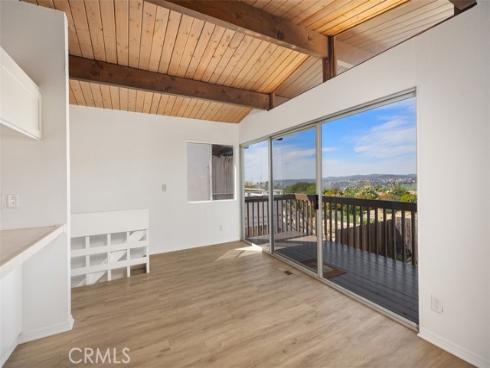 1744 Del Mar Avenue, Laguna Beach, CA