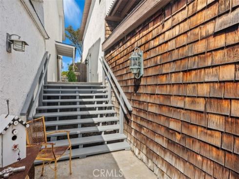 1744 Del Mar Avenue, Laguna Beach, CA